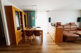 Wohnung kaufen in 74172 Neckarsulm, Vermietete 2-Zimmer Dachgeschosswohnung mit großer Dachterrasse und Balkon