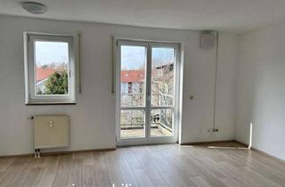Wohnung kaufen in 92637 Rehbühl, Schönes, helles 2-Zimmer-Dachgeschoss-Apartment mit Balkon