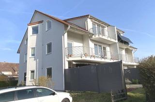 Wohnung kaufen in 38179 Schwülper, Lagesbüttel, ruhige Lage! Helle 3 Zim.-Dachgeschoss-Etw. im 2.OG. mit Balkon (Renovierungsbedarf)