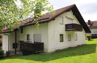 Wohnung kaufen in 94086 Bad Griesbach, Hübsche 2-Zi.-Wohnung mit Balkon und Stellplatz