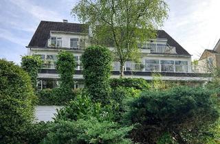 Wohnung kaufen in 40237 Düsseltal, Garten-Maisonette im Hausformat am Zoo– ca. 330 m² mit Kaminzimmer, GA und 570 m² Garten