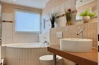 Wohnung kaufen in 42781 Haan, Wohnen mit Charakter: Eigentumswohnung mit besonderem Grundriss in Citynähe!