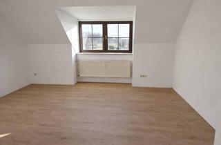 Wohnung mieten in 85416 Langenbach, Großzügige 3-Zimmer-DG-Wohnung mit Garage