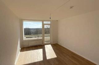 Wohnung mieten in Bornholmer Weg, 24109 Mettenhof, Sanierte 2 Zimmer Wohnung im Herzen von Mettenhof.