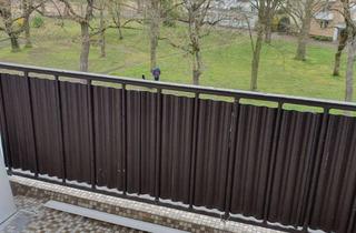 Wohnung mieten in 47443 Moers, Günstige, helle zwei Zimmer Wohnung mit Balkon !!!!