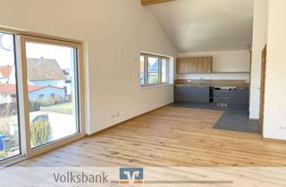 Wohnung mieten in 93333 Neustadt, Viel Platz für die Familie: Sanierte Obergeschosswohnung mit Garten