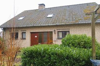 Wohnung mieten in Halbmond 30e, 21481 Lauenburg, Wohnen über zwei Etagen – Kamin, 2 Balkone -Elbblick