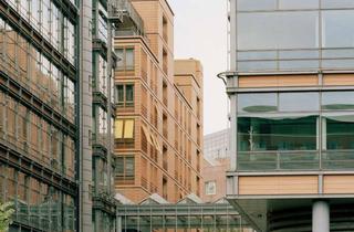 Wohnung mieten in 10785 Tiergarten, Lichtdurchflutete 3-Zimmer-Wohnung mit Loggia & Balkon in Toplage am Potsdamer Platz