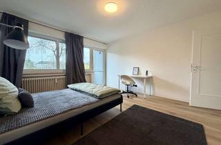 Wohnung mieten in Hans-Denzinger-Straße 23, 80807 Milbertshofen-Am Hart, Frisch renovierte 2-Zimmer-Wohnung mit Balkon in Milbertshofen - WG-Geeignet!
