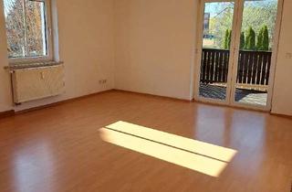 Wohnung mieten in Westfalenweg, 08371 Glauchau, *Schnell sein lohnt sich* Großzügige 3-RaumWE mit Balkon & Badewanne