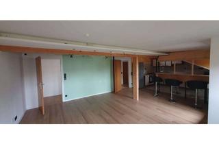 Wohnung mieten in 71065 Sindelfingen, Helle 2-Zimmer Dachgeschosswohnung in Sindelfingen mit Balkon