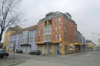 Wohnung mieten in Ulrichstr. 26, 47051 Altstadt, Klimatisierte und renovierte 2 1/2 Zimmer Dachgeschosswohnung mit Terrasse in Duisburg