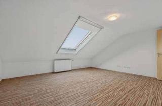 Wohnung mieten in Blindstraße 28, 76187 Knielingen, Helle 4-Zimmer Dachgeschosswohnung in Karlsruhe-Knielingen