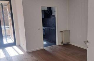 Wohnung mieten in Blumenstraße 10, 41236 Rheydt, Attraktive 3-Zimmer-Wohnung mit Balkon & Garage in ruhiger Lage von Mönchengladbach-Rheydt
