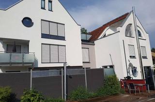 Penthouse mieten in Wingertstrasse 17, 61449 Steinbach, Luxuriöse Penthouse/Maisonette Wohnung über 2 Etagen mit vier Zimmern in Steinbach