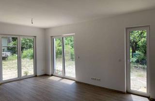 Wohnung mieten in 15738 Zeuthen, Moderne 2 Zimmerwohnung mit Terrasse und Garten