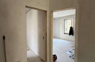 Wohnung mieten in 70182 Mitte, Attraktive 4-Zimmer-Wohnung mit Balkon im 2. OG in Stuttgart-Mitte