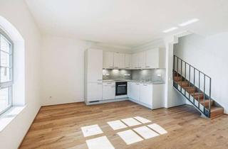 Wohnung mieten in Glauchaer Straße 50a, 06110 Halle, Stilvolles Wohnen: Erstklassige 3-Zimmer-Wohnung mit Terrasse und Einbauküche