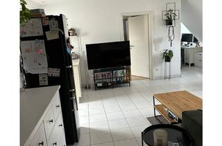 Wohnung mieten in Würmer Hauptstraße 15a, 75181 Würm, Charmante 2,5-Zimmer Dachgeschosswohnung mit Balkon in Pforzheim-Würm