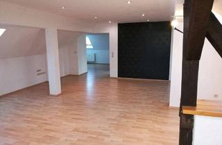 Wohnung mieten in 98587 Oberschönau, 67 m² mit Charakter: großzügige 2-Zimmer-Dachgeschosswohnung in Oberschönau