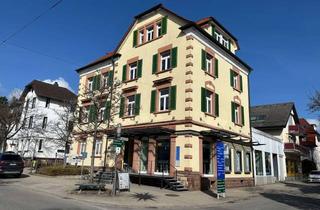 Wohnung mieten in Hermann-Voland-Straße, 78126 Königsfeld, Modernisierte 4-Zimmer-Wohnung in Altbauvilla – direkt am Kurpark in Königsfeld (1. OG)