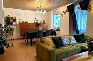 Wohnung mieten in Sankt Veit Park xx, 56727 Mayen, Altbaucharme mit 3,5-ZKB-Wohnung mit Balkon, Loggia und Küche – zentrale Lage in Mayen