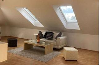 Wohnung mieten in Am Blütenanger 44a, 80995 Feldmoching-Hasenbergl, * Nachmieter ab 01.04. gesucht* Vollständig renovierte 2,5-Zimmer-DG-Wohnung in München - Fasanerie