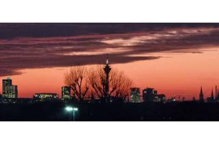 Penthouse mieten in 40625 Gerresheim, Modernes Penthouse mit Einbauküche und 2 Balkonen in Düsseldorf-Gerresheim