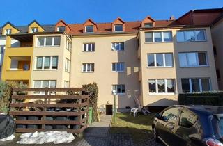 Wohnung mieten in Franz-Mehring-Straße 10, 04600 Altenburg, Dachgeschoßwohnung mit Charme zu vermieten