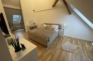 Wohnung mieten in 78048 Villingen-Schwenningen, Galeriewohnung mit Charme - großes Schlafzimmer mit Platz für einen Bürobereich