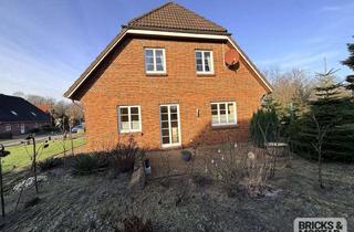 Haus kaufen in 25842 Langenhorn, Repräsentatives Massivhaus mit möglichen 3 Wohneinheiten