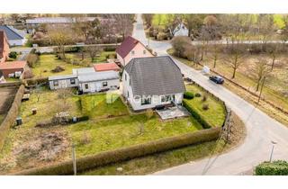 Einfamilienhaus kaufen in 17166 Alt Sührkow, Viel Platz für Ihre Träume: Gepflegtes Einfamilienhaus in traumhaft ruhiger Ortsrandlage