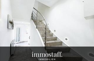 Haus kaufen in 46240 Eigen, SELBER EINZIEHEN, MIETE KASSIEREN – Zweifamilienhaus in Bottrop mit zwei separaten Eingängen