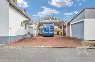 Einfamilienhaus kaufen in 92715 Püchersreuth, Mit Charme und Wohngefühl: Kleines und renoviertes Einfamilienhaus mit Garage und Carport bei NEW
