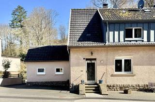 Doppelhaushälfte kaufen in Bahnhofstraße, 53945 Blankenheim, Gepflegte Doppelhaushälfte mit schönem Garten & Potenzial in zentraler Lage von Blankenheim