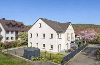 Doppelhaushälfte kaufen in 91080 Uttenreuth, Modern wohnen im Grünen - Neuwertige KfW 55 Doppelhaushälfte nahe Uttenreuth