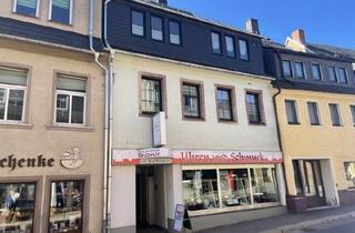 Haus kaufen in 09405 Zschopau, Geschäftshaus mit Ladenfläche und drei Wohnungen in zentraler Lage