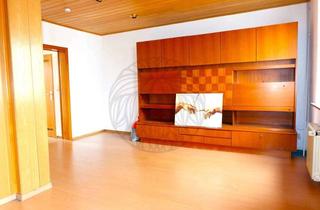 Haus kaufen in 60439 Niederursel, Frankfurt Heddernheim! Zweifamilienhaus mit Garage und Nebengebäude.