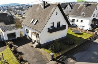 Haus kaufen in 56412 Heiligenroth, Freistehendes EFH in Heiligenroth mit Potenzial: Viel Platz für Kinder, Hobbys & Mehrgenerationen