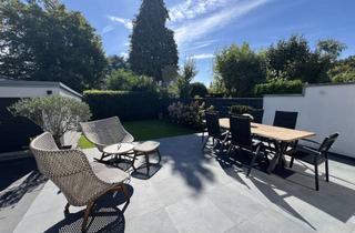 Haus kaufen in 50996 Rodenkirchen, Modernisiertes Reihenendhaus mit Südgarten, Kamin, Klimaanlage, Dachterrasse und 2 Garagen