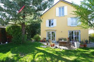 Haus mieten in 82008 Unterhaching, Doppelhaushälfte mit einem sonnigen Garten