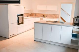 Bauernhaus mieten in Hasenbrucher Weg 11, 40885 Ratingen, Haushälfte mit Garten in Alleinlage auf ehemaligem Bauernhof mit 4 Zimmern in Ratingen