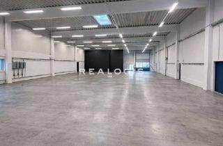 Büro zu mieten in 22962 Siek, Siek, ca. 700 m² moderne, ebenerdige Lagerhalle mit Büro