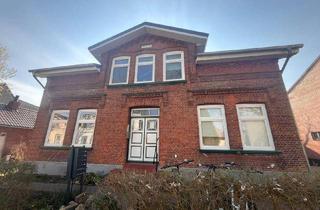 Anlageobjekt in 25337 Elmshorn, Mehrfamilienhaus mit Mietsteigerung und Ausbaureserve