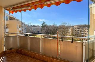 Anlageobjekt in Therese-Giehse-Allee 38, 81739 München, Sonnentraum - 3,5 Zimmer Wohnung mit raffiniertem Schnitt traumhafter Südloggia