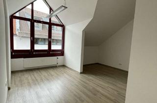 Büro zu mieten in Bourger Platz, 55543 Bad Kreuznach, 4-5 Büro-/Praxisräume in stark frequentiertem Ärzte/Büro-Wohnhaus in zentraler Lage mit priv. Garage