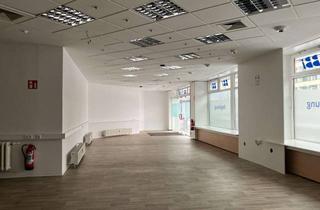 Gewerbeimmobilie mieten in 06122 Nördliche Neustadt, Mitten im Geschehen: Top-Fläche in der Neustädter Passage 7–9