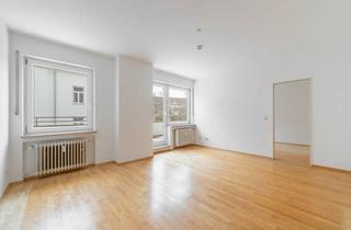 Wohnung kaufen in Tal, 80796 München, AIGNER - Attraktive 2-Zimmer-Wohnung mit Terrasse und Gestaltungsspielraum in Schwabing-West