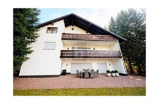 Mehrfamilienhaus kaufen in 95485 Warmensteinach, SOLIDE KAPITALANLAGE MIT 4 WOHNEINHEITEN