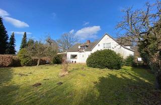 Einfamilienhaus kaufen in 22397 Hamburg, Großzügiges Mehrfamilienhaus auf großem Grundstück, wartet wachgeküsst zu werden !